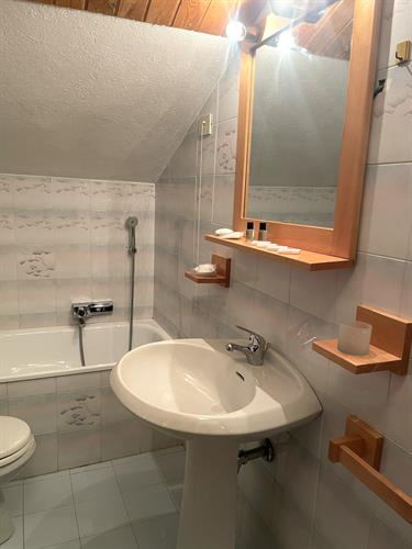 Particolare bagno in appartamento